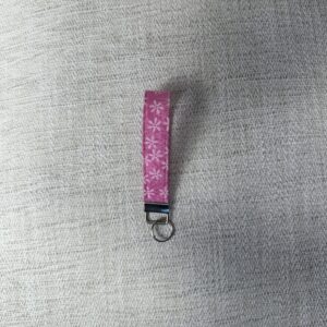 Keychain wristlets